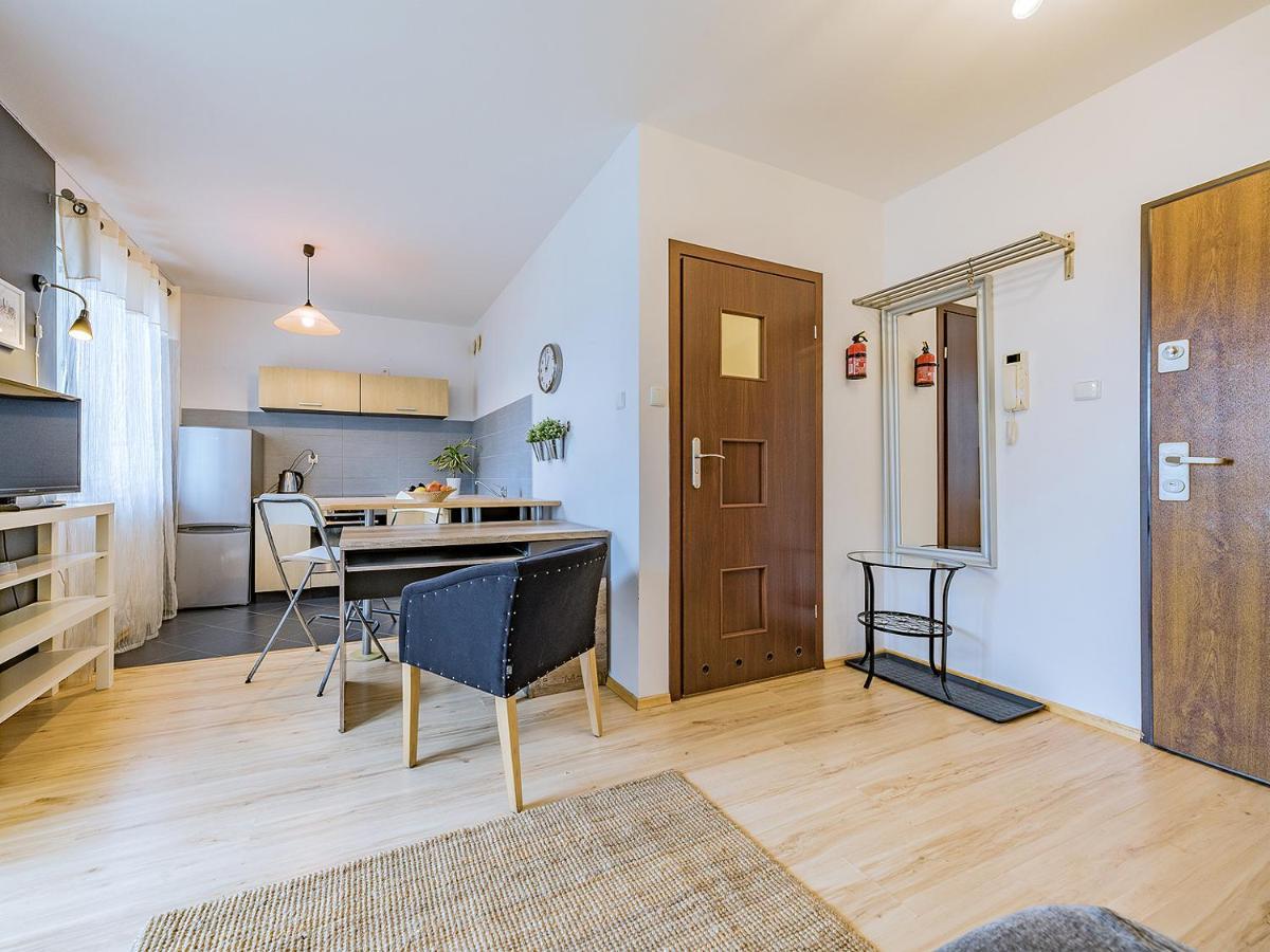 Apartament Z Balkonem I Bezplatnym Parkingiem Gdansk Luaran gambar