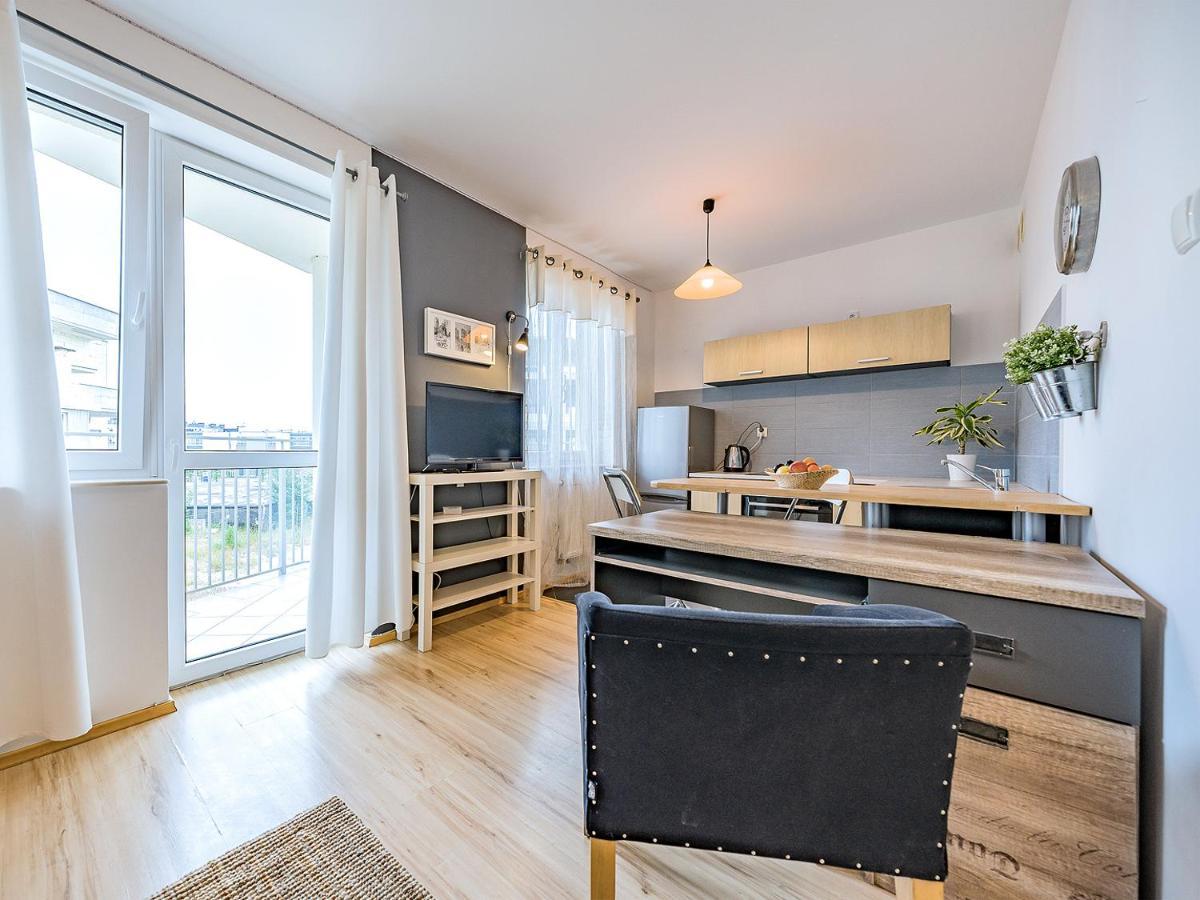 Apartament Z Balkonem I Bezplatnym Parkingiem Gdansk Luaran gambar